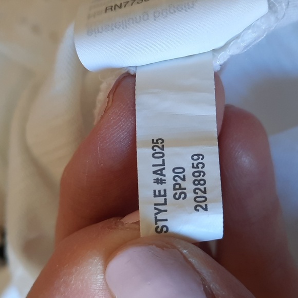 J. Crew White Eyelet Flutter-Sleeve Top with Pom-Pom Trim Small - Picture 6 of 7